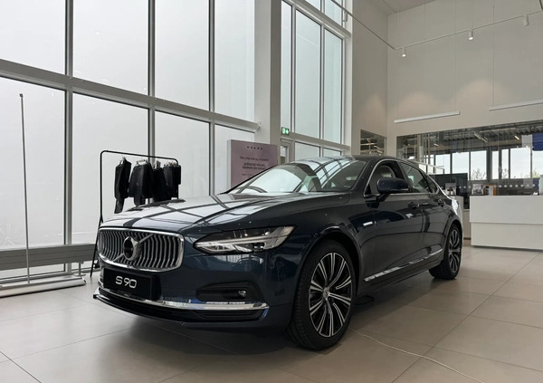 Volvo S90 cena 286200 przebieg: 10, rok produkcji 2023 z Łochów małe 742